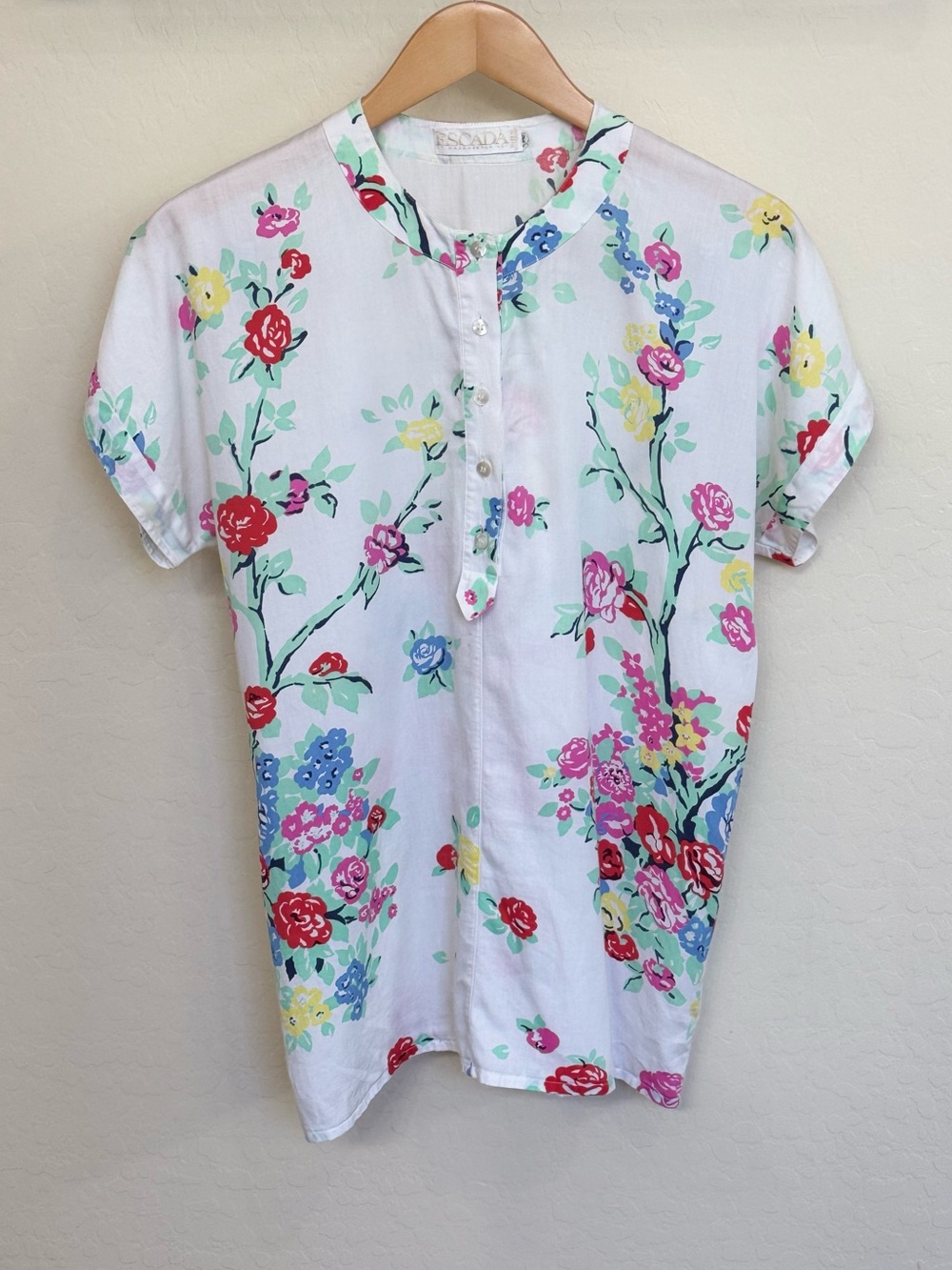 Vintage ESCADA by Margaretha Ley Floral Blouse Mandarin Collar White Size 38 / M